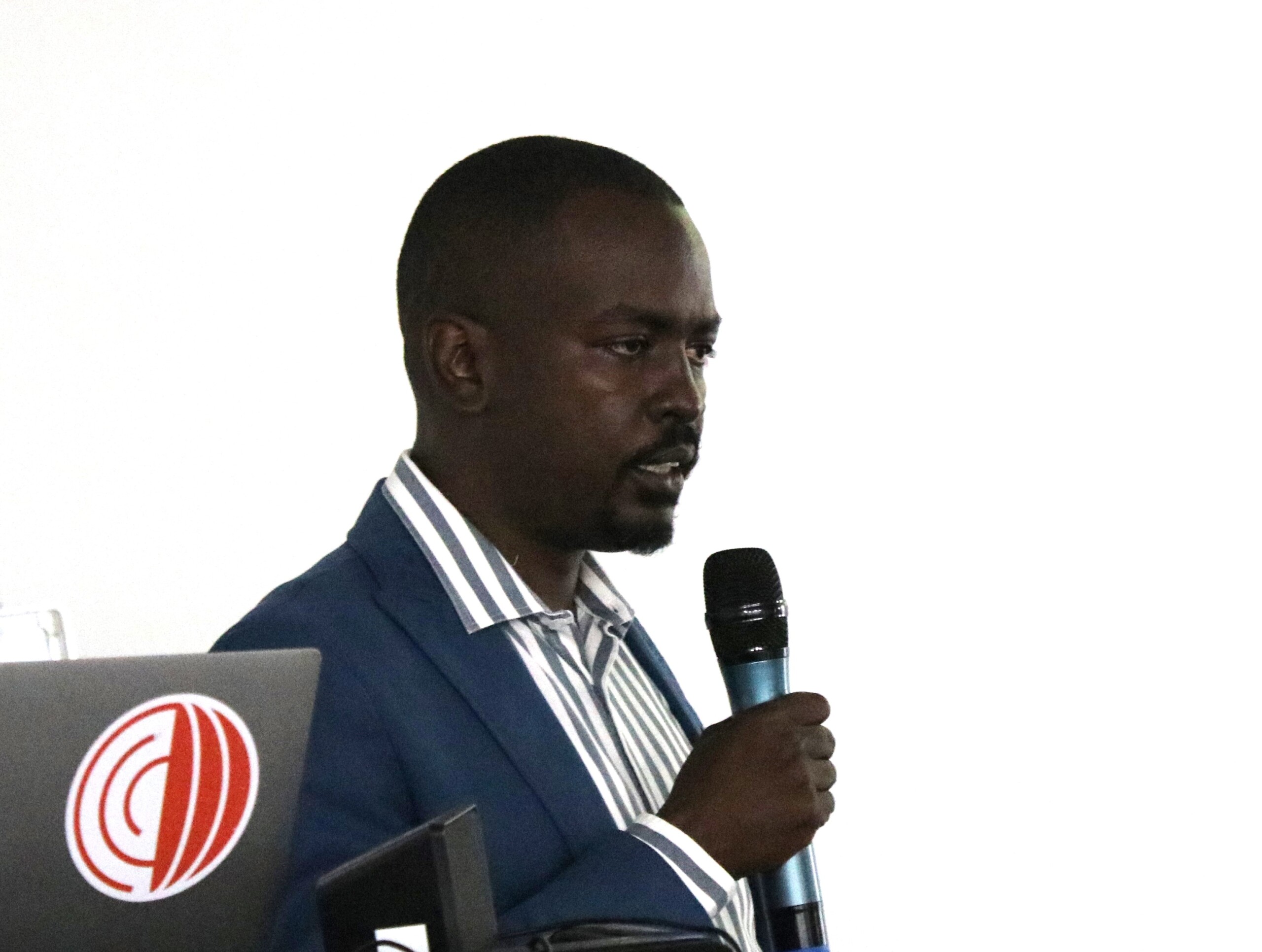 05. SIRDAR - Standard setting