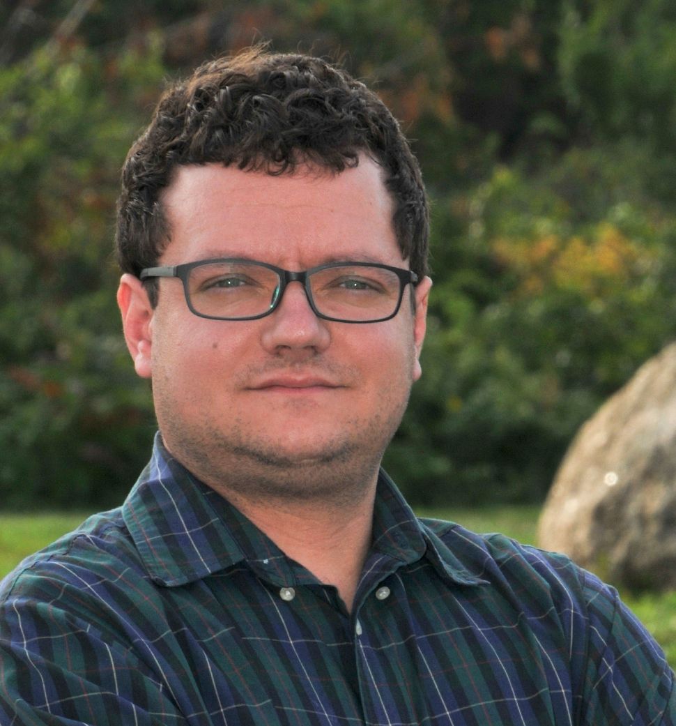 11. Gladue : Vaccine development and field deployment for safety and effectiveness